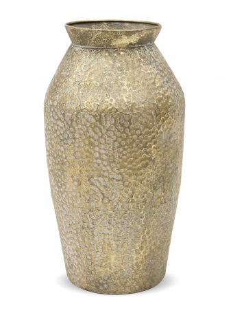 金属花瓶