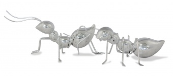 蚂蚁kpl的小雕象。 2项